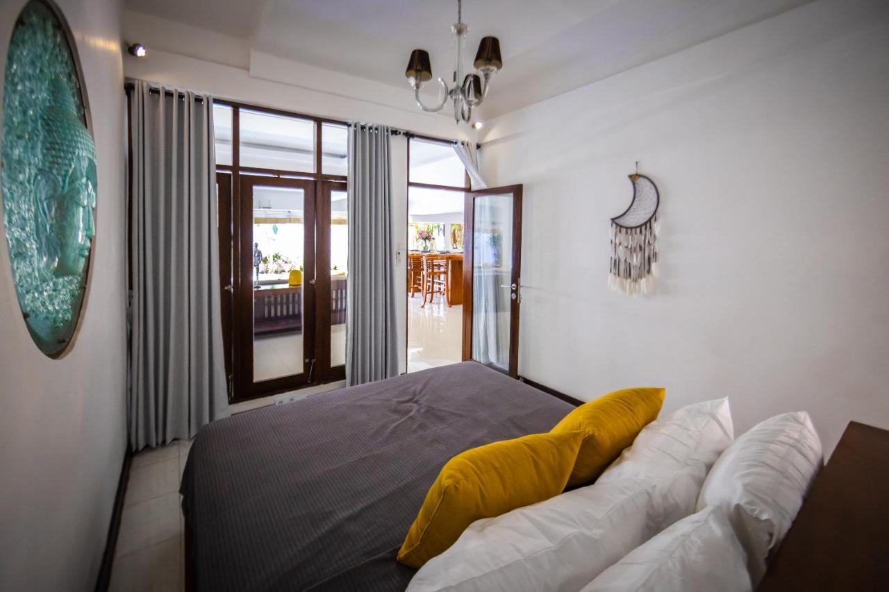 סמיניאק Villa Lucia By Semesta Villas מראה חיצוני תמונה